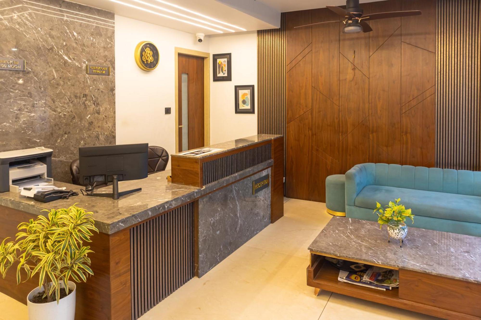 Hotel Divine Peak Pachmarhī エクステリア 写真